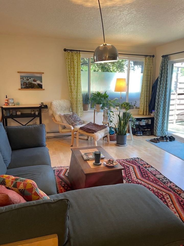 7501 Greenwood Ave N #101 - Photo 4 of 21
