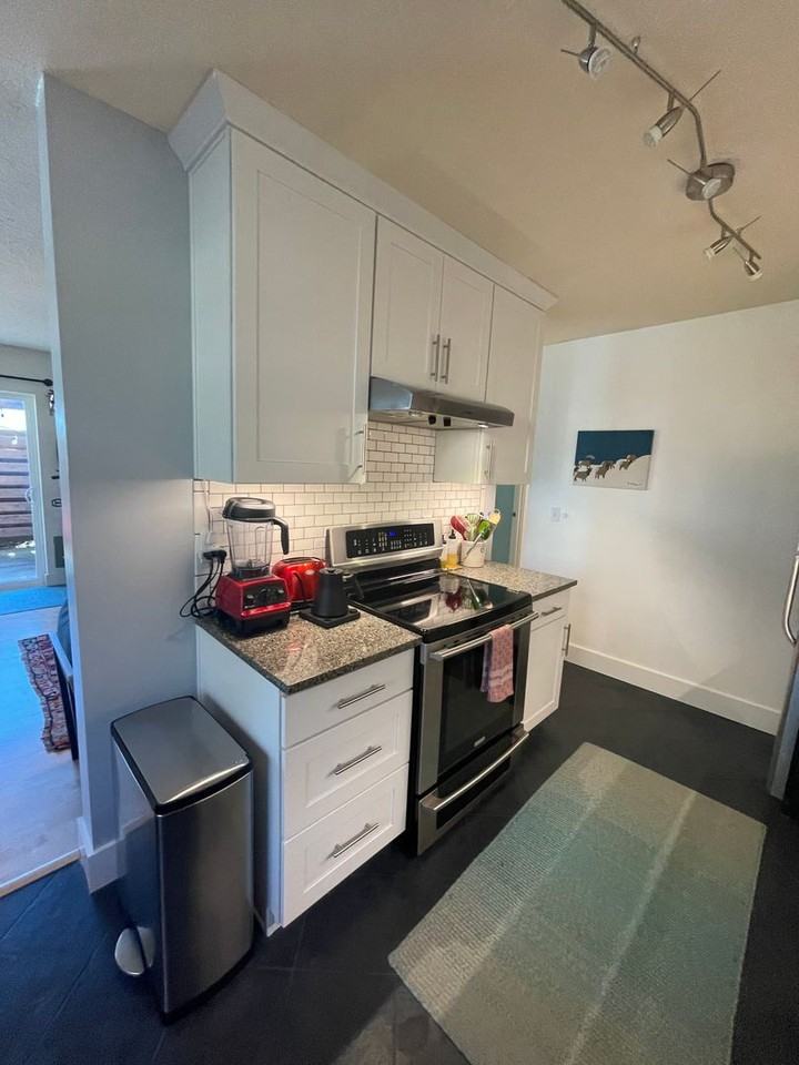 7501 Greenwood Ave N #101 - Photo 7 of 21