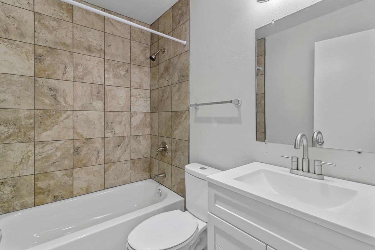 1020 Mountview Dr - Photo 7 of 15
