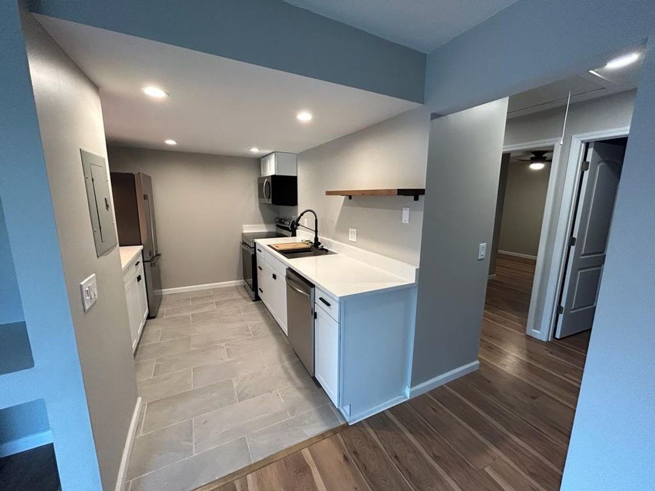 11085 Lake Ave - Photo 3 of 20