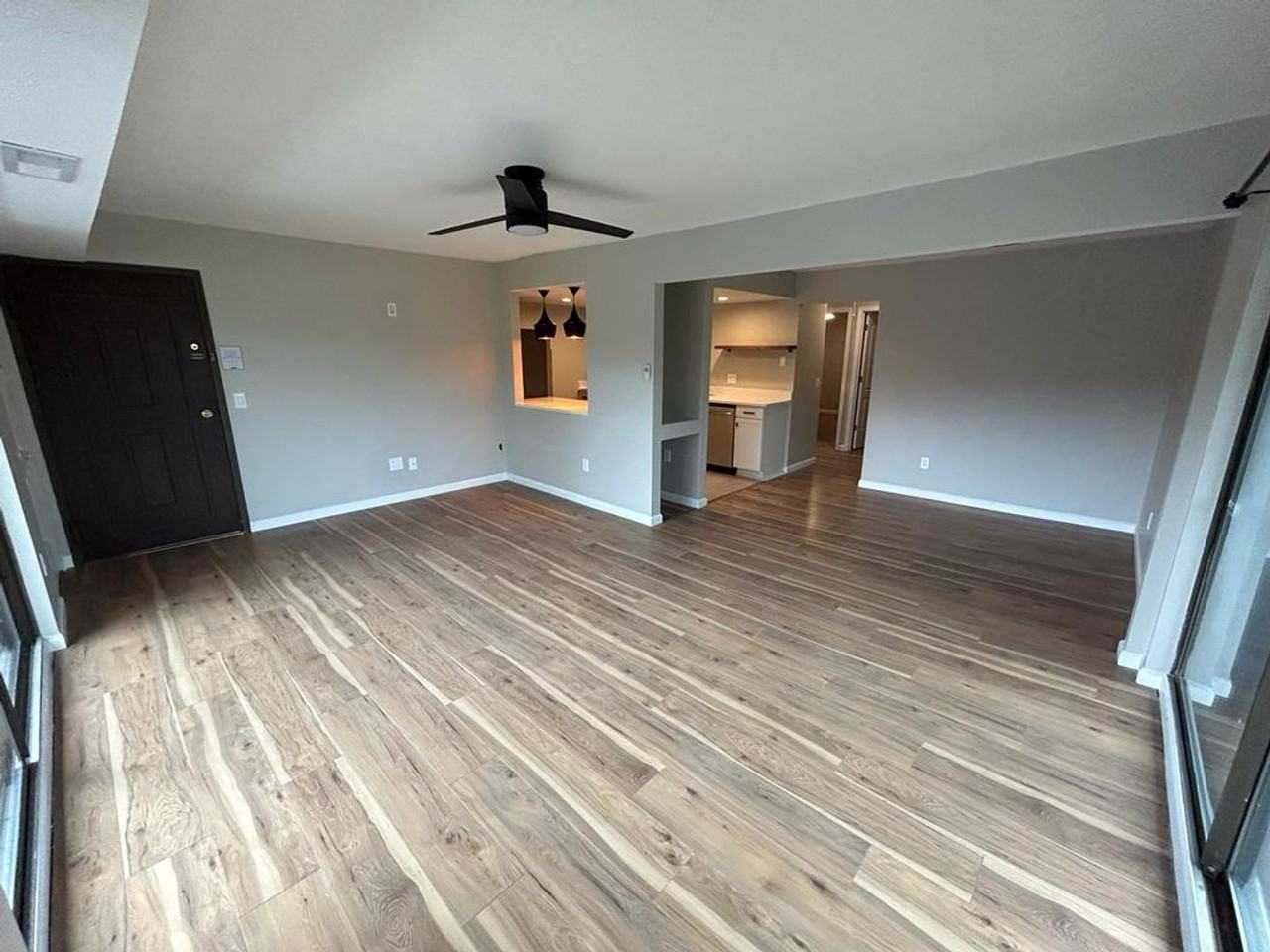 11085 Lake Ave - Photo 4 of 20