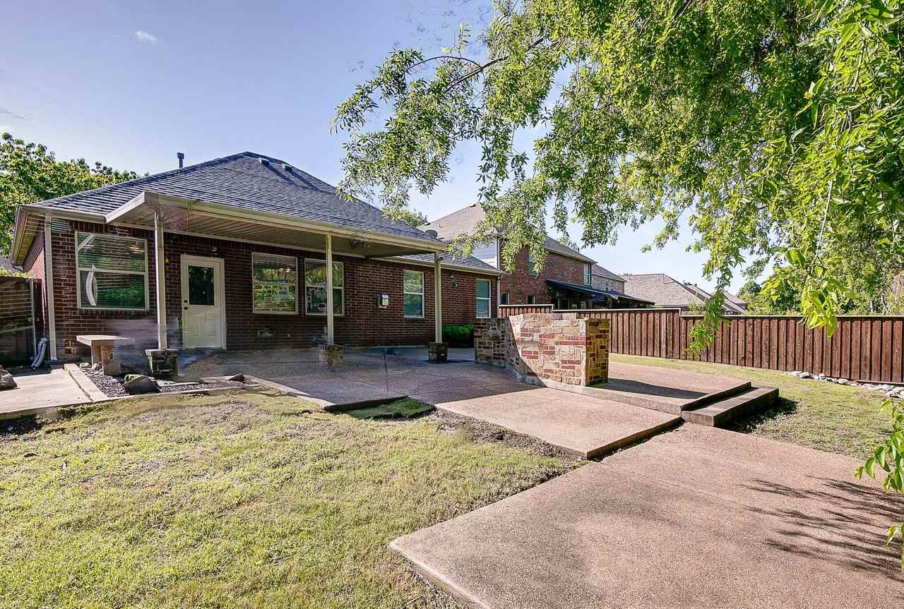 2504 Cypress Point Dr - Photo 6 of 27