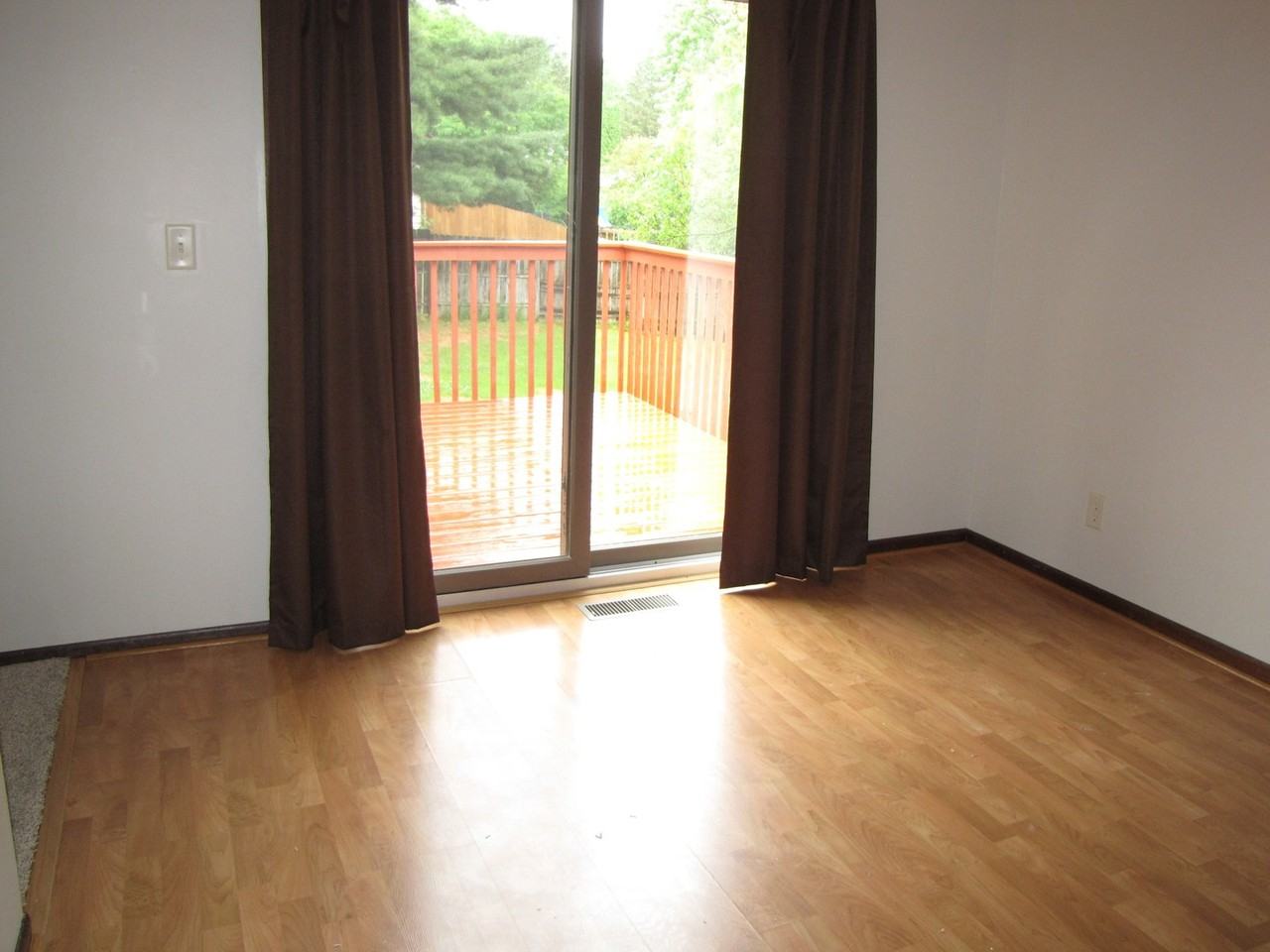 7559 Immanuel Ave S - Photo 5 of 15