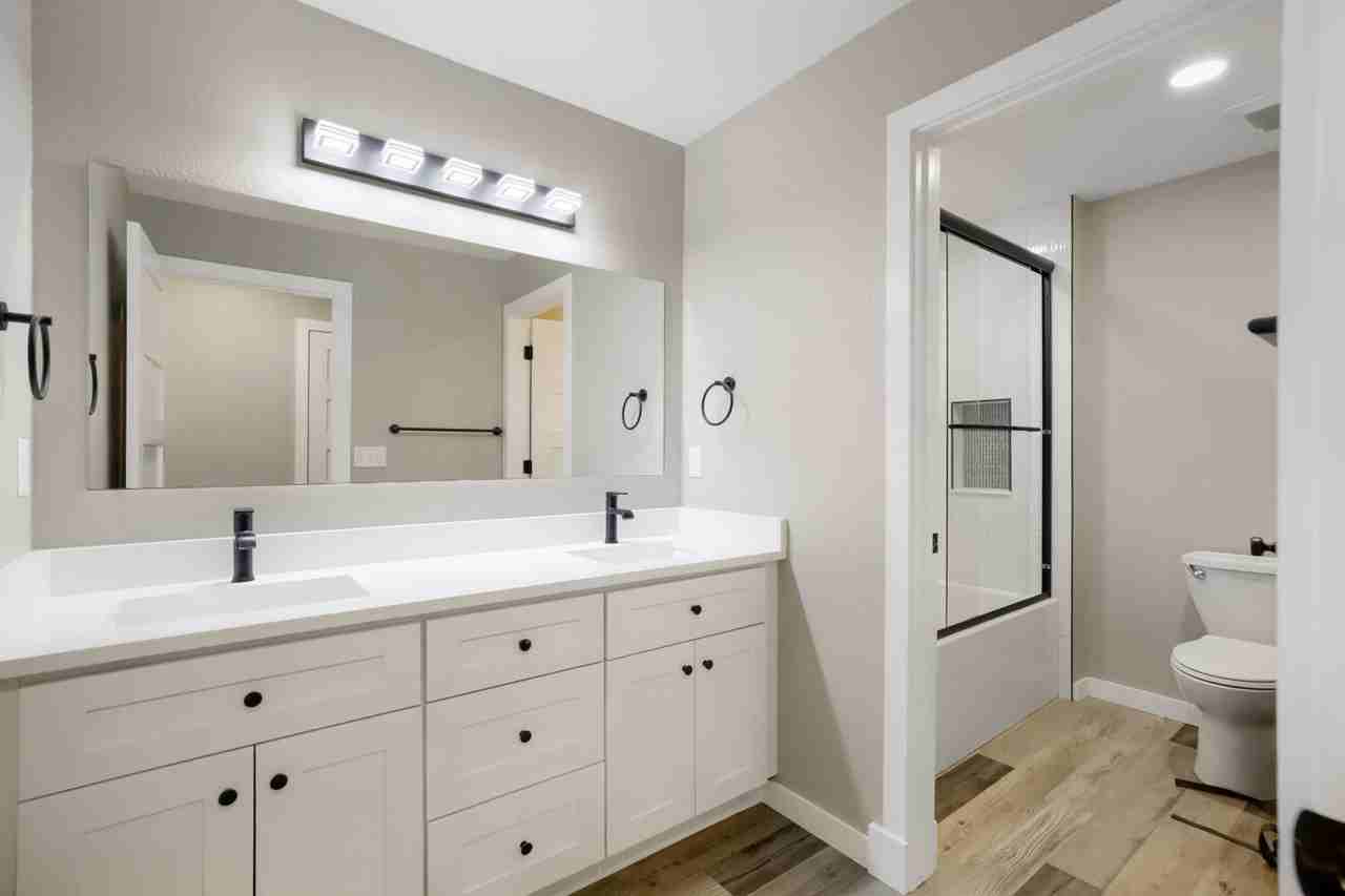 805 La Farge Ave - Photo 5 of 12