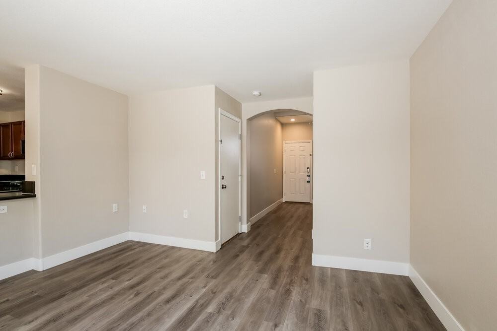 9205 Millikan Ave - Photo 6 of 17