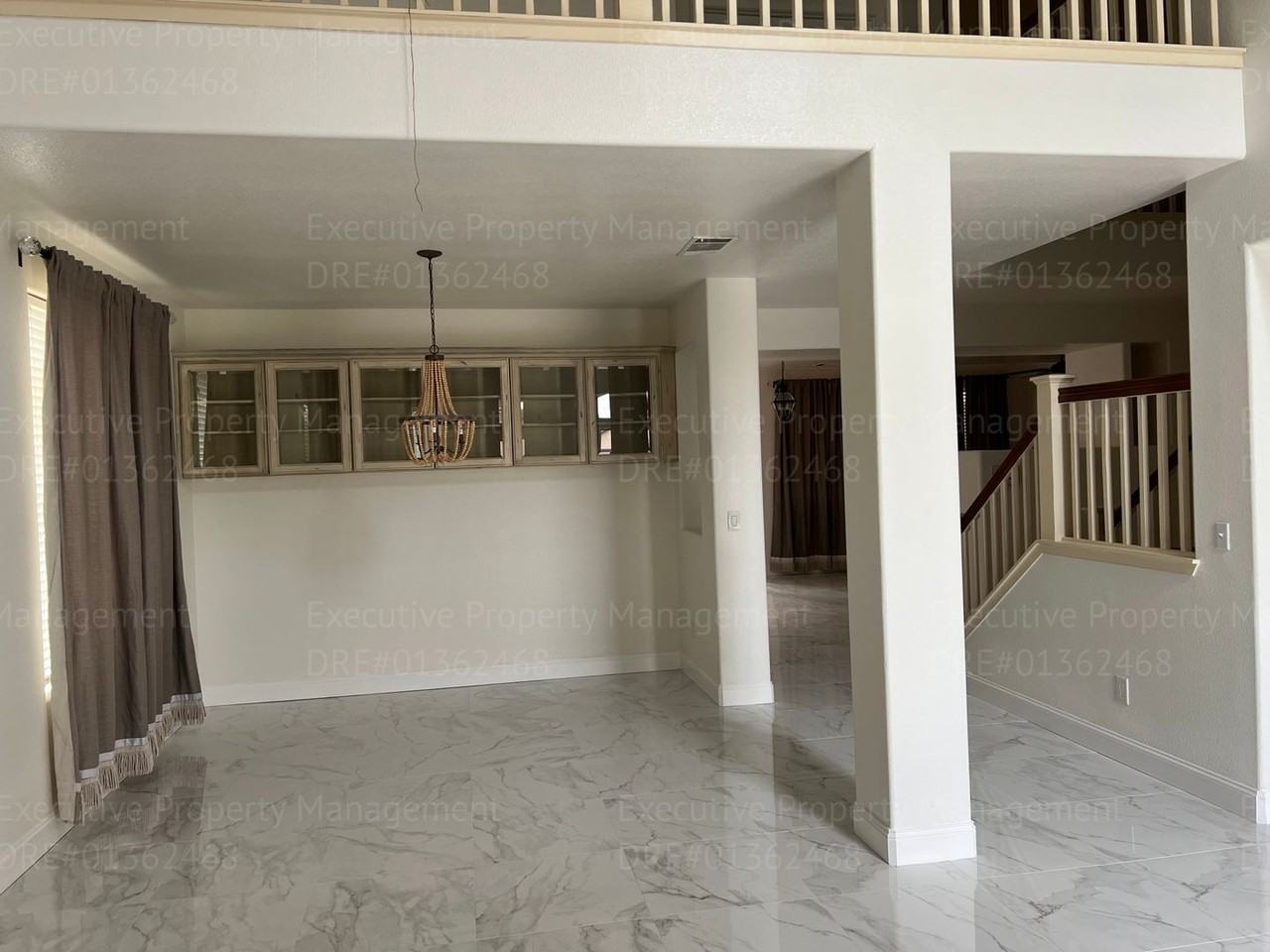 5609 Broad Acres Ave - Photo 4 of 33