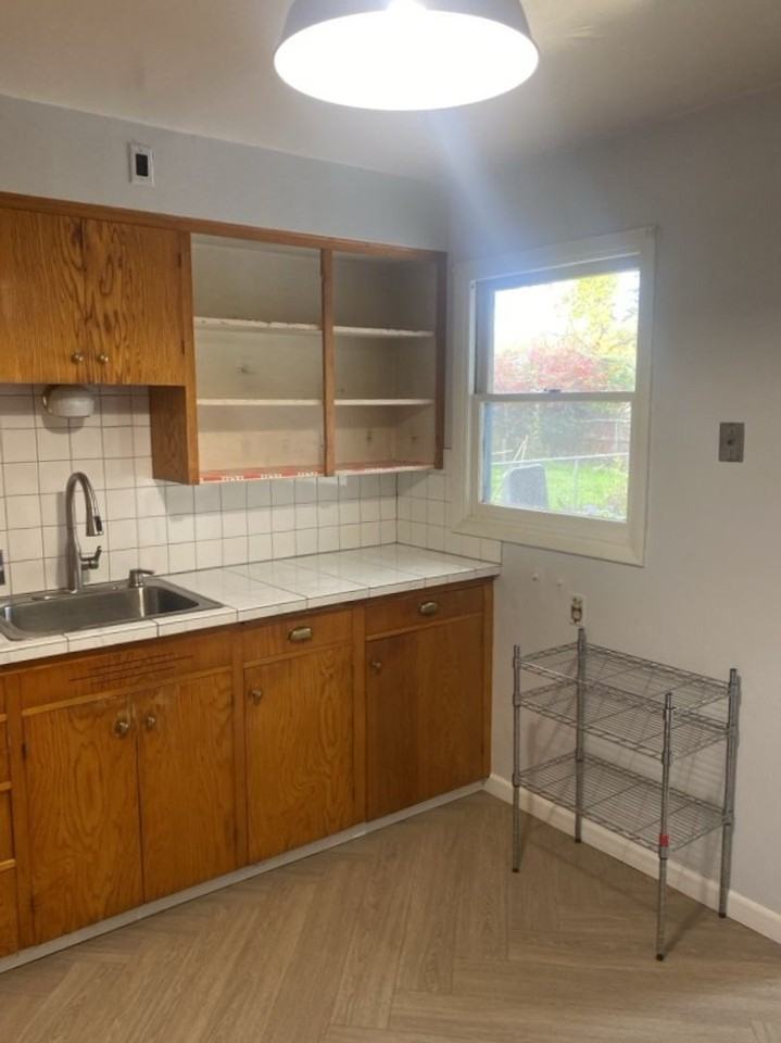 1470 Ruge St Nw - Photo 6 of 15