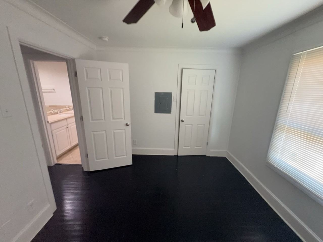 7770 Meadow Rd #215 - Photo 4 of 6