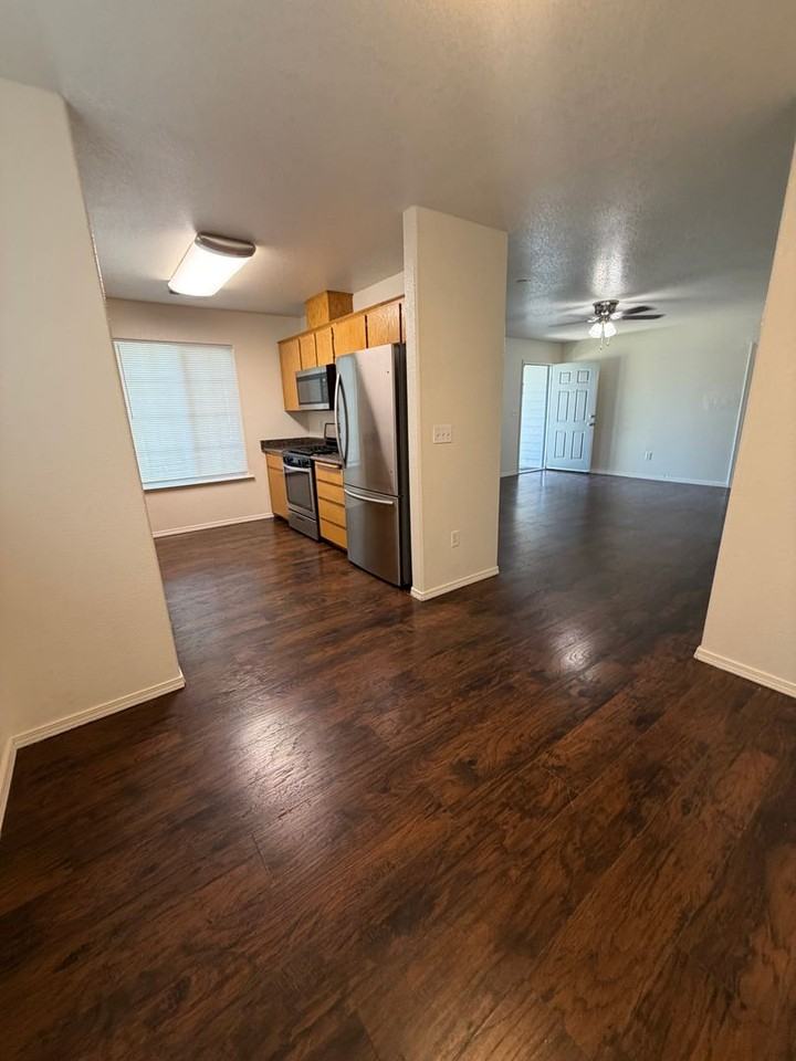 1501 Arnold Ct - Photo 7 of 22