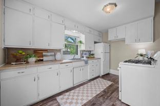 2908 W 9th St N - Photo 1 of 1
