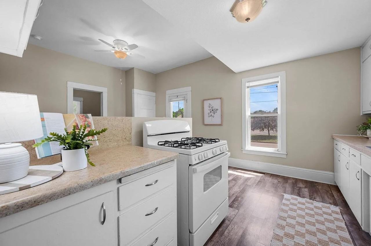 2908 W 9th St N - Photo 5 of 28