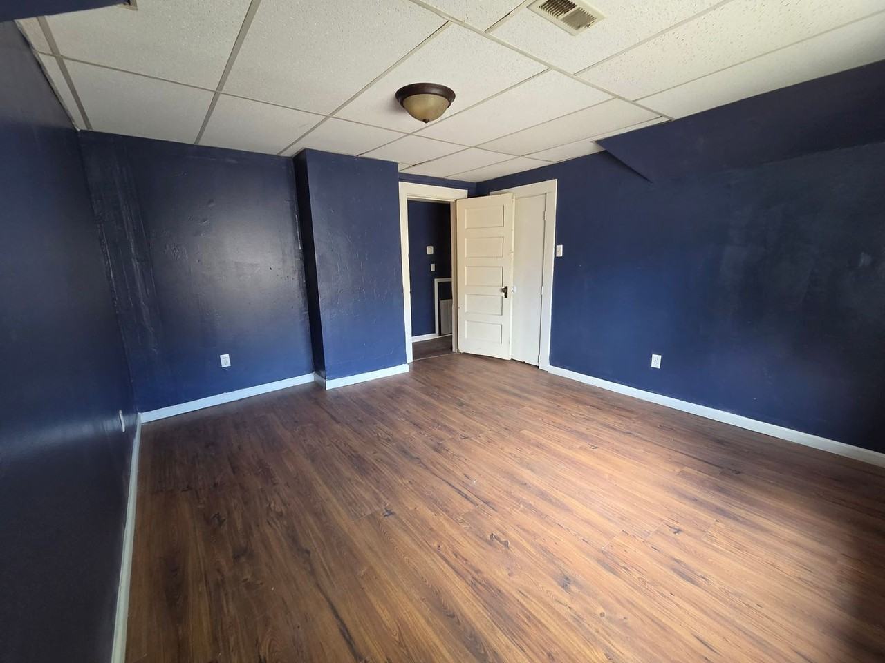 923 Chestnut St #3 - Photo 5 of 10