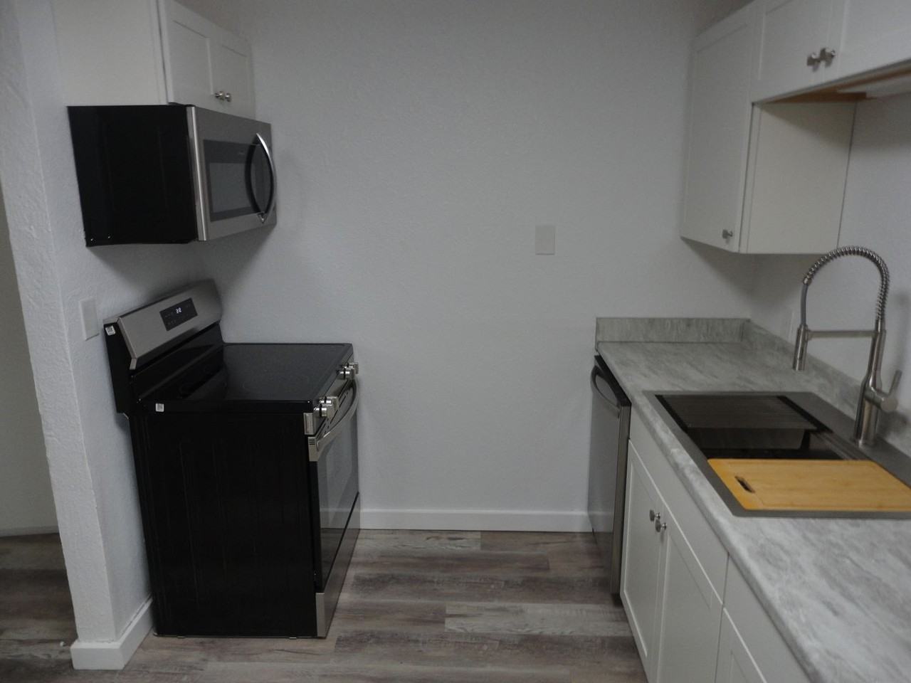 1015 Sw 9th St #24 - Photo 4 of 11