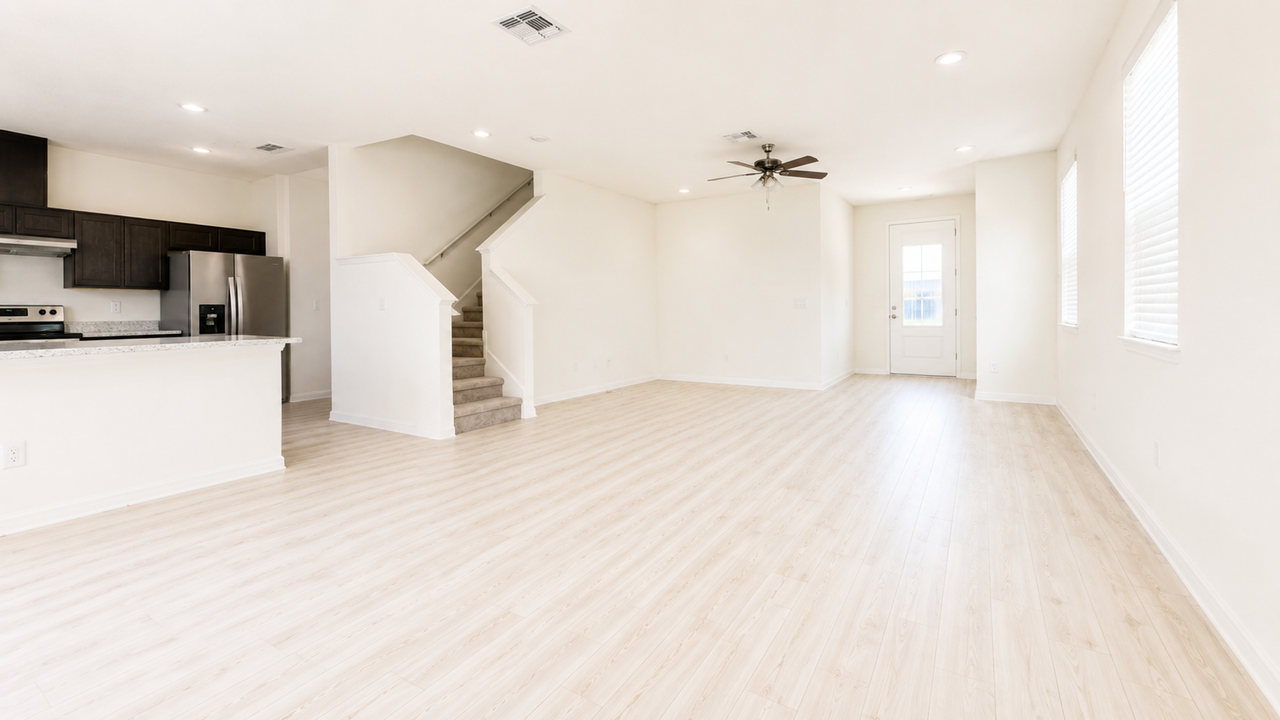 9581 Sandy Bluffs Cir - Photo 3 of 19