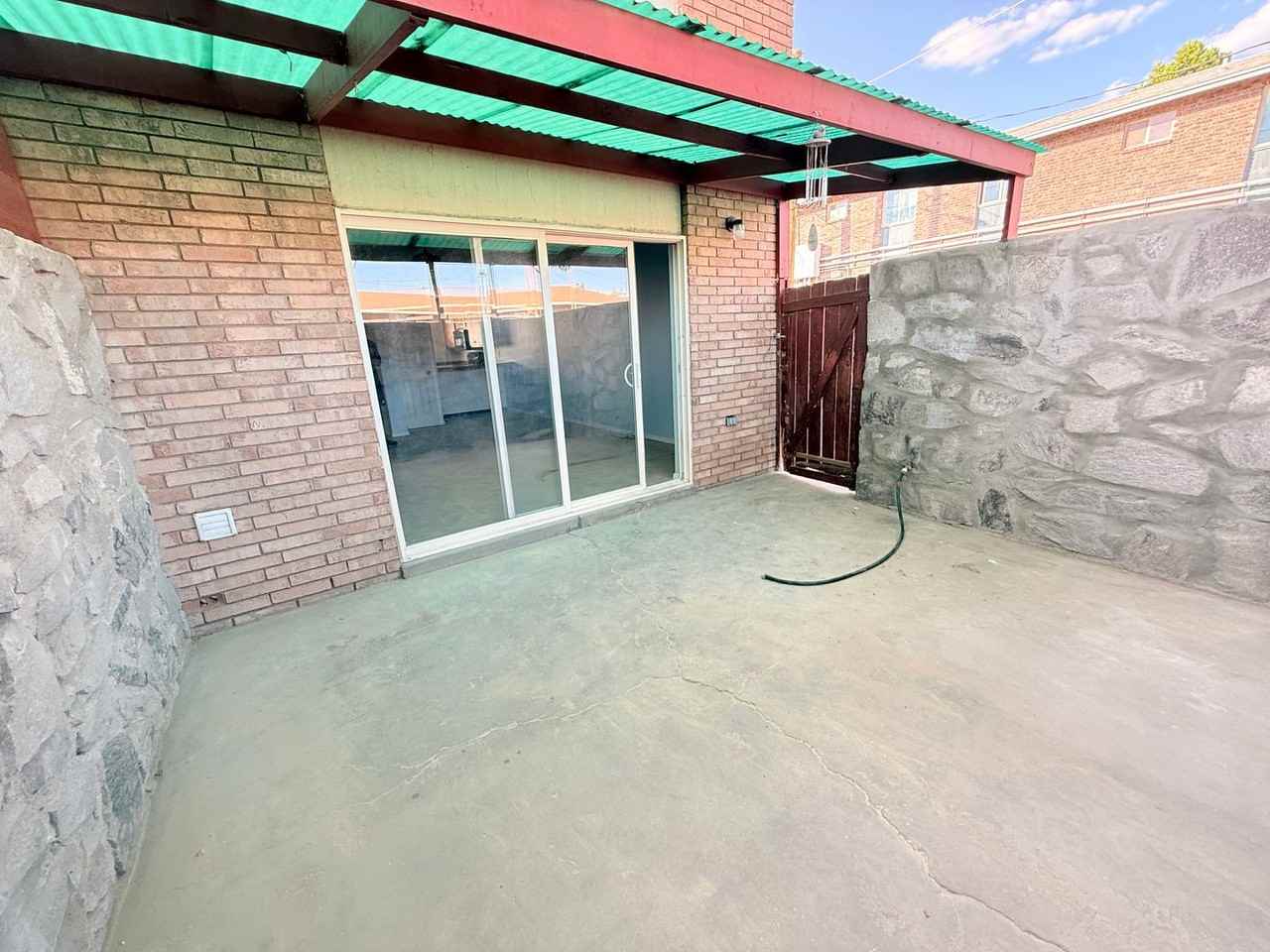 1491 Alamo St - Photo 6 of 8