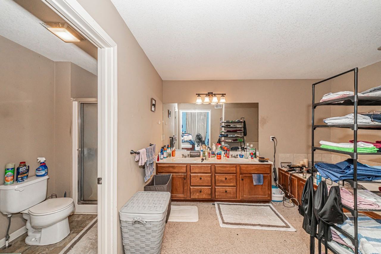 2608 Brooke Bnd - Photo 4 of 41