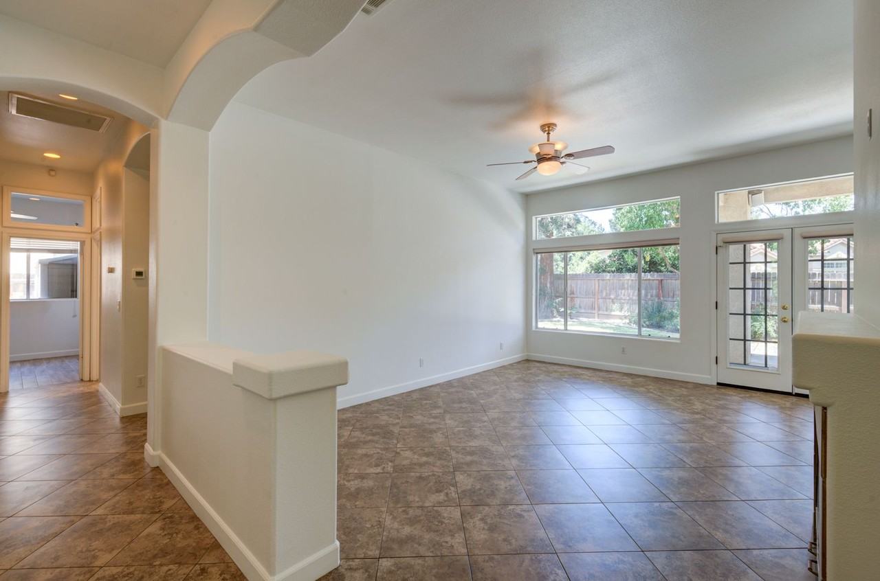 5508 W Bluff Ave - Photo 7 of 21