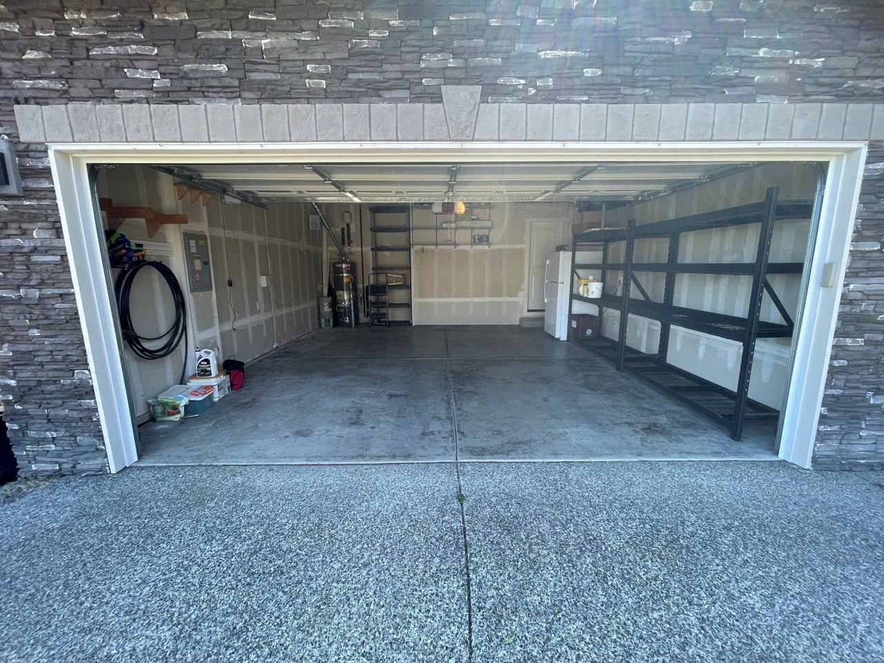 11327 58th Ave Se - Photo 2 of 40