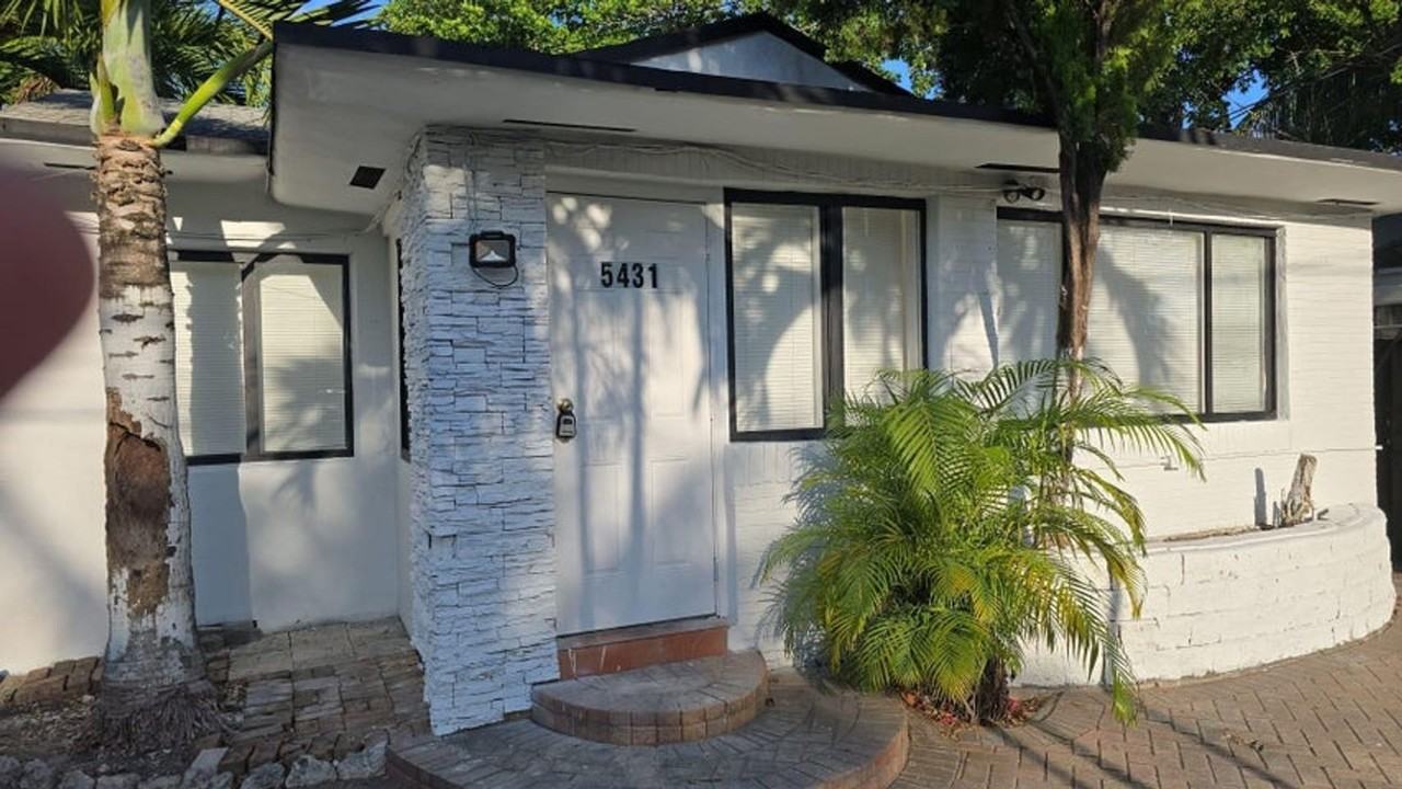 5431 Nw 30th Ave - Photo 4 of 11