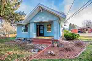 featured image of 923 S Progress Rd #1