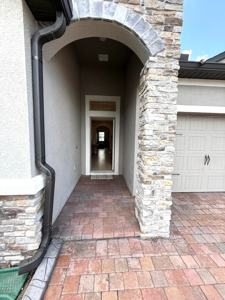 1165 Hilltop Pl #1 - Photo 3 of 36