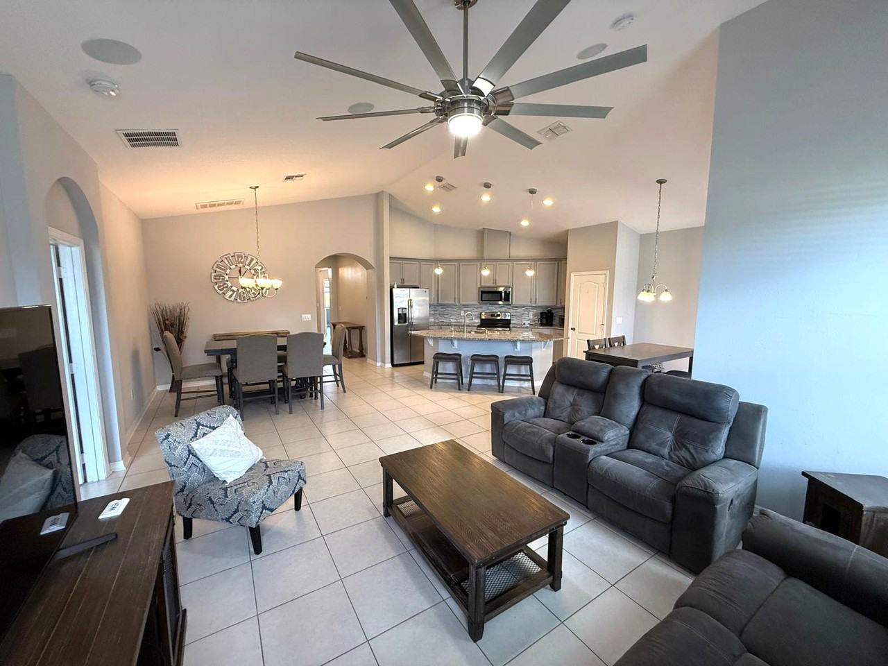 1165 Hilltop Pl #1 - Photo 7 of 36