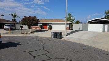 featured image of 690 Montebello Pl #1