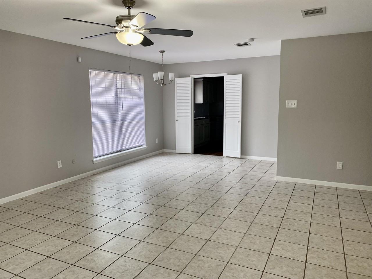 6824 Edmond Ave - Photo 3 of 14