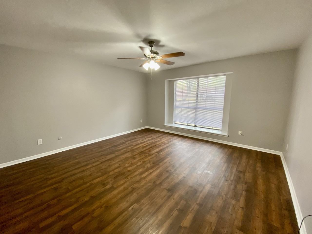 6824 Edmond Ave - Photo 5 of 14