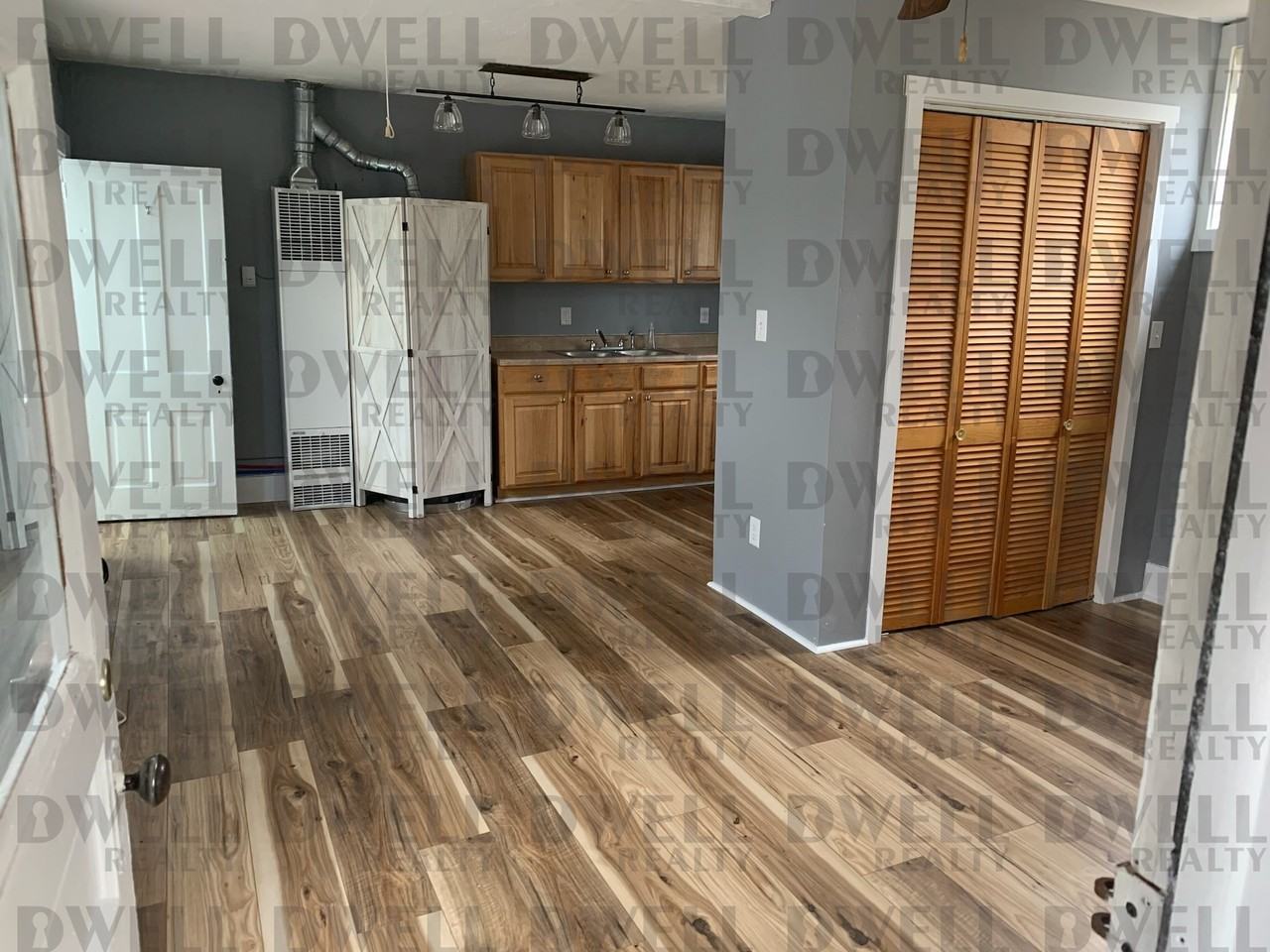 16 Waltham Ave #1 - Photo 3 of 10