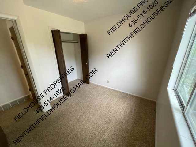 69 1/2 N 200 W #3 - Photo 7 of 11