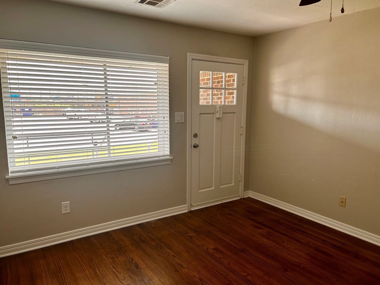 3815 N Hartford St #1 - Photo 4 of 18