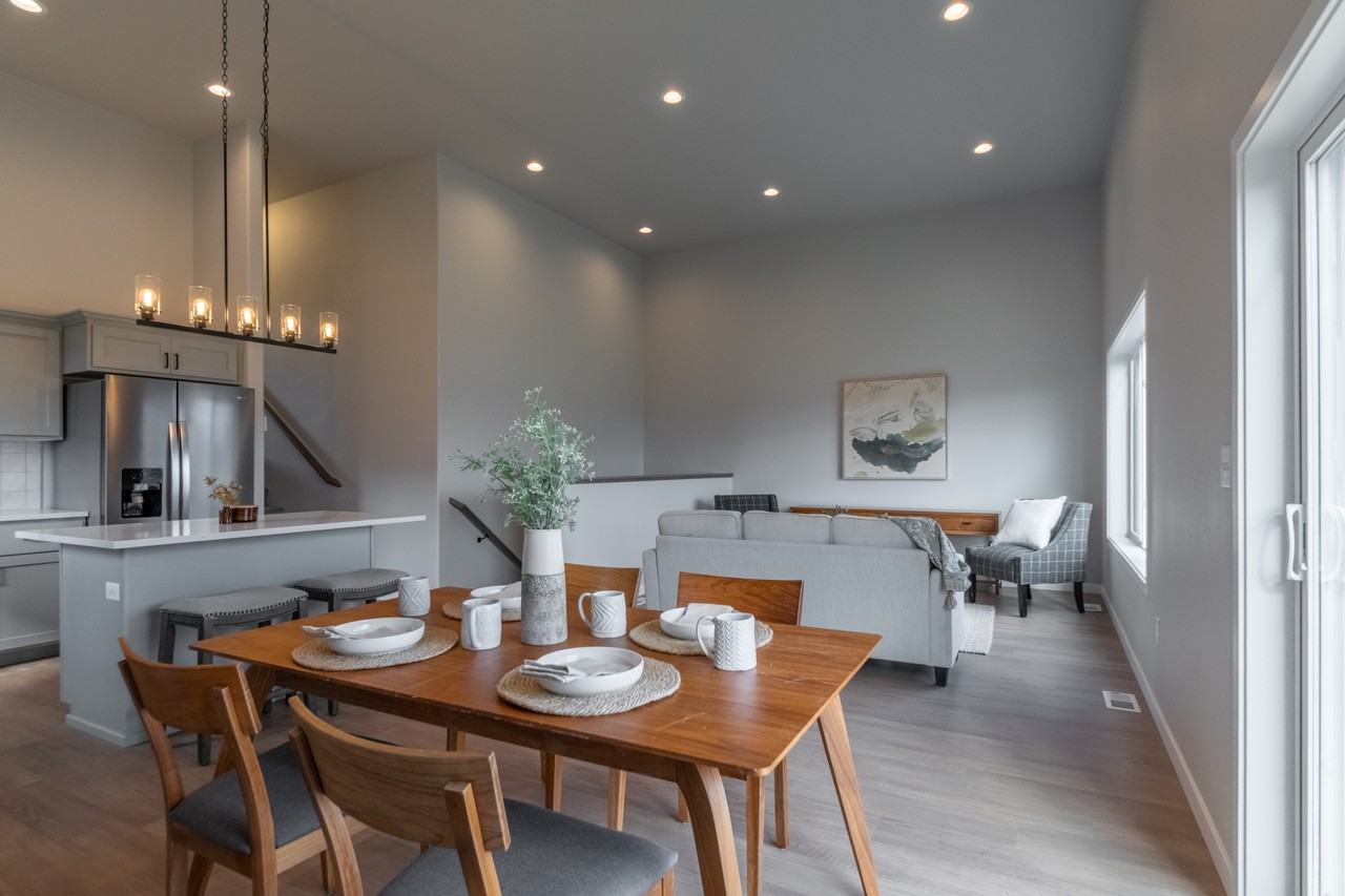 1129 Jill Dr W #1 - Photo 3 of 11