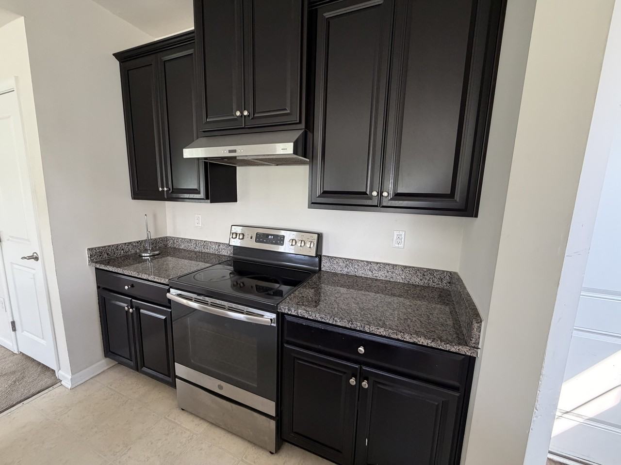9518 Royal Tern Dr #1 - Photo 7 of 23