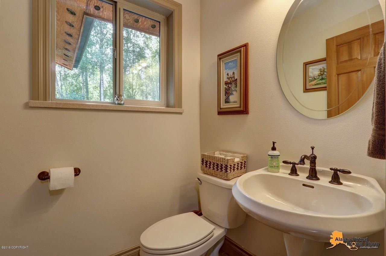 21530 Rushing River Cir #1 - Photo 4 of 10
