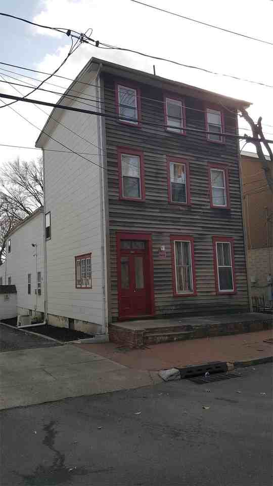 122 Garden St #C