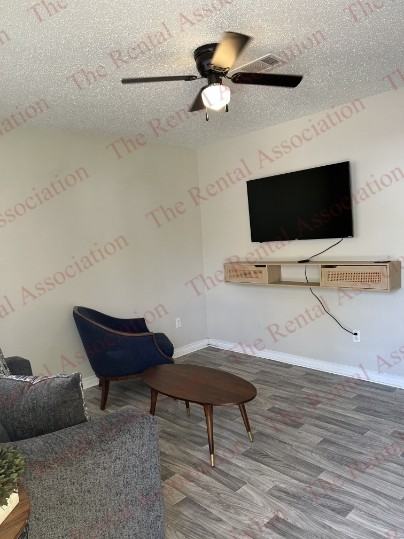 113 Splane Dr #1 - Photo 2 of 18
