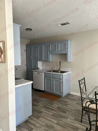 113 Splane Dr #1 - Photo 3 of 18
