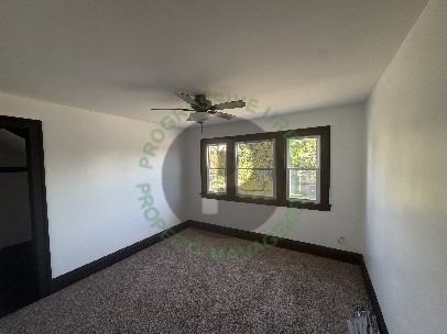 11201 Revere Ave - Photo 6 of 10