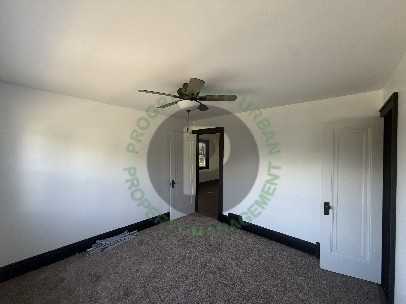 11201 Revere Ave - Photo 7 of 10