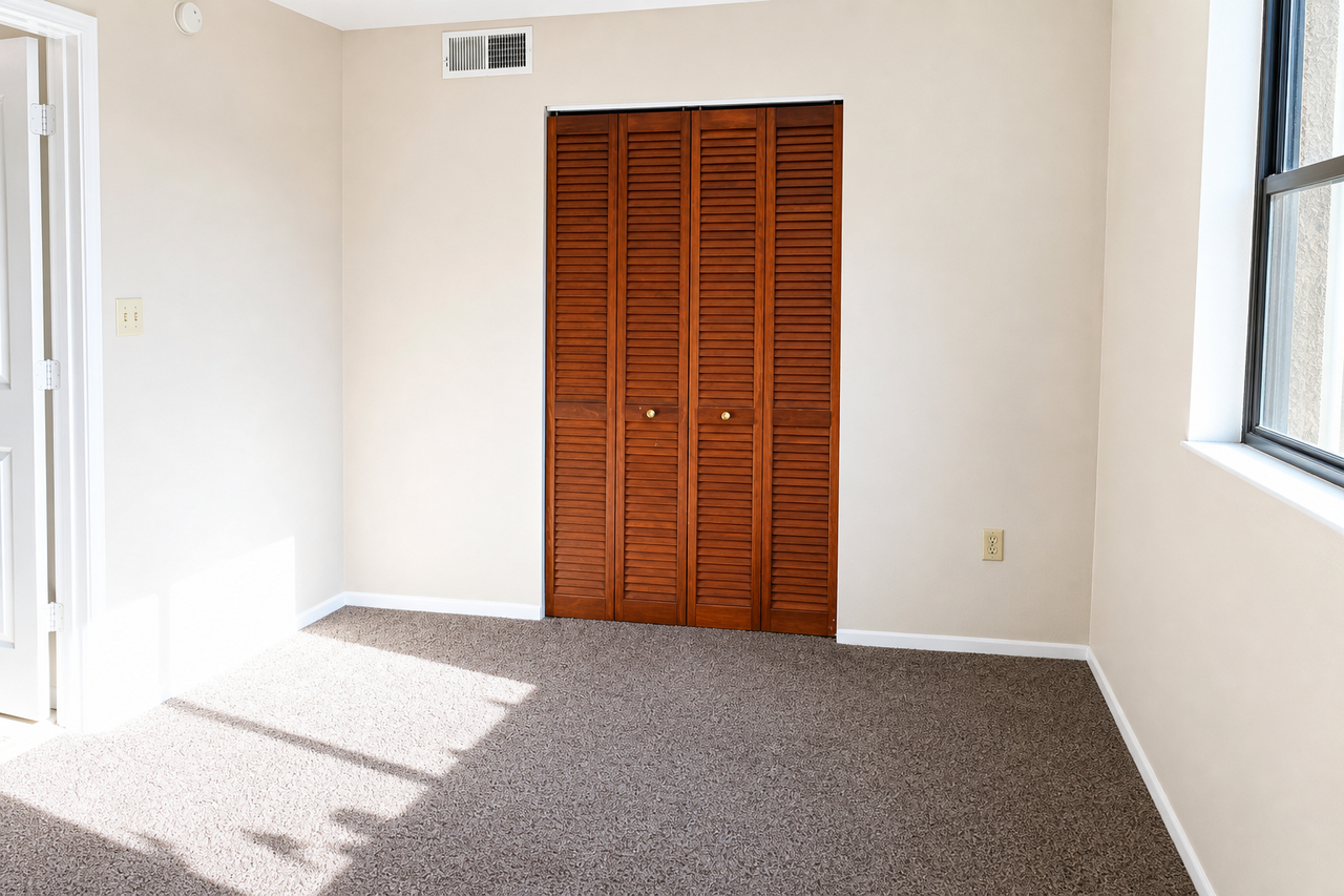 284 MOON CLINTON ROADAPT 1 #1 - Photo 4 of 9