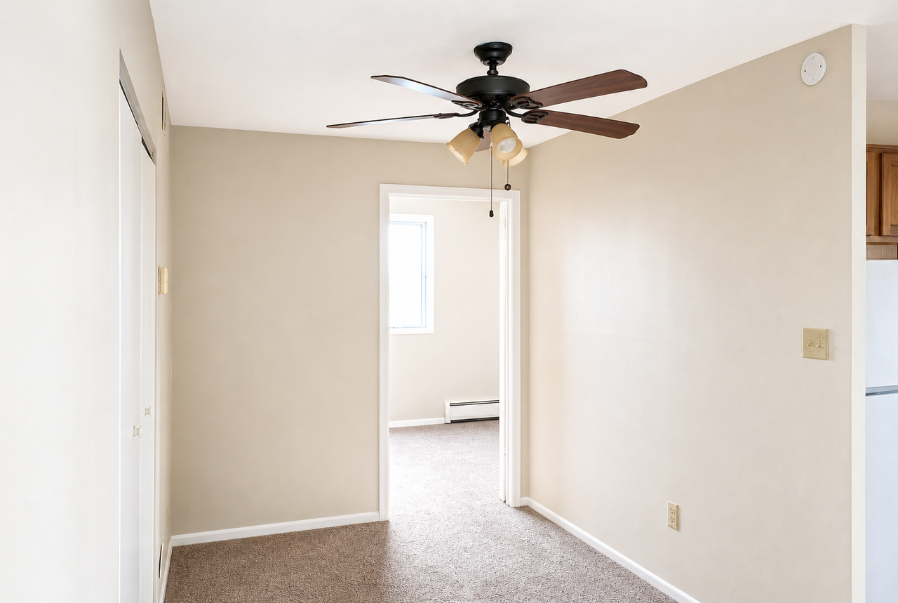 284 MOON CLINTON ROADAPT 1 #1 - Photo 5 of 9