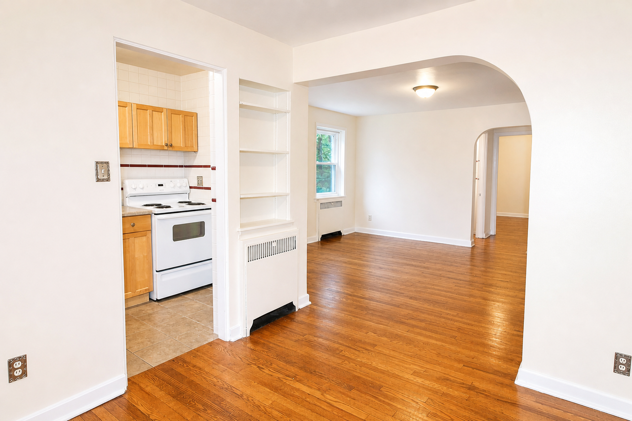 183 MORRISON DRIVEAPT 2 #2 - Photo 2 of 11