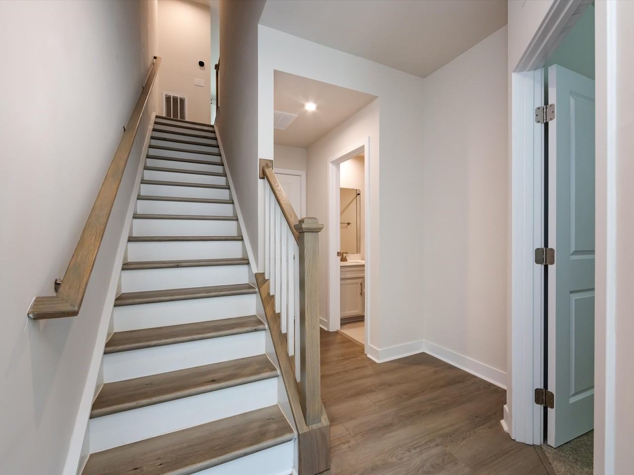 413 Spearfield Ln #1 - Photo 6 of 50