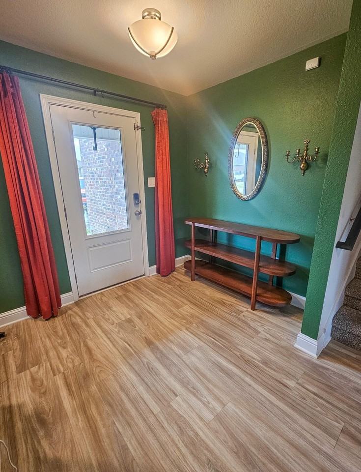 5440 Leeds Ln #1 - Photo 2 of 8