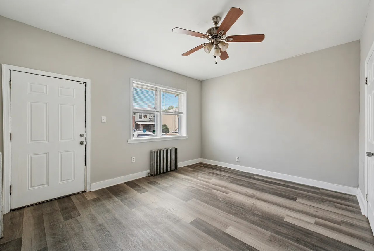 424 N 64th St #1 - Photo 3 of 14