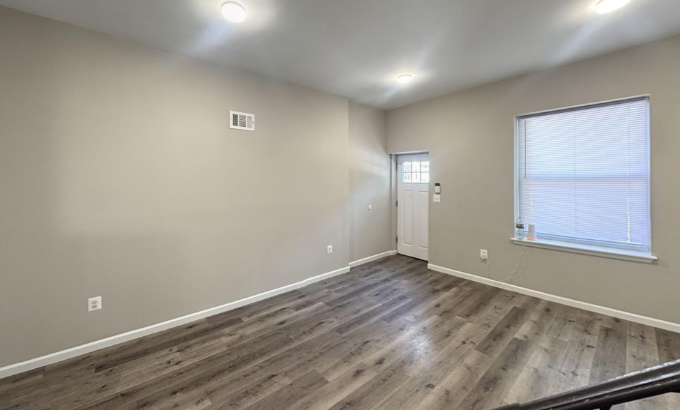 5411 Trinity St #1 - Photo 3 of 14