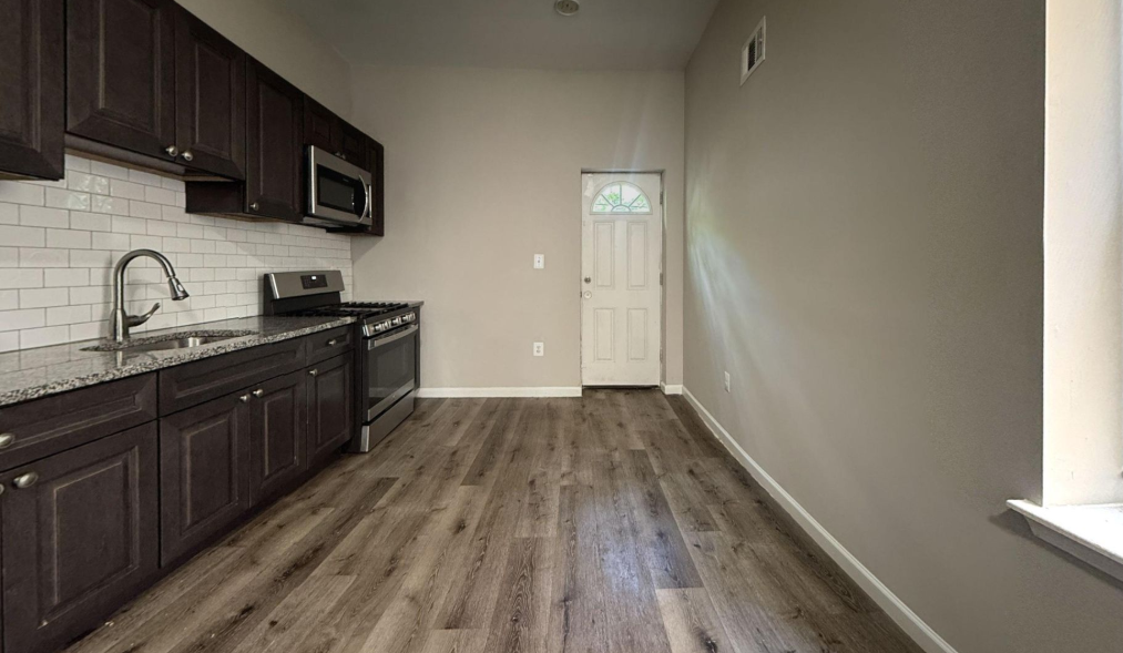 5411 Trinity St #1 - Photo 6 of 14
