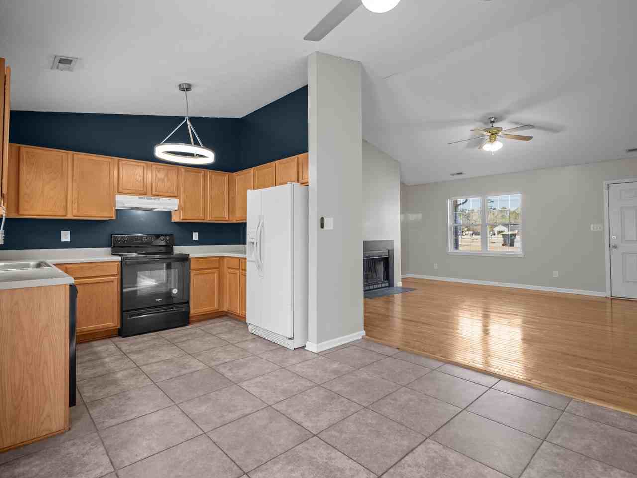 218 Winterberry Ct #1 - Photo 6 of 31