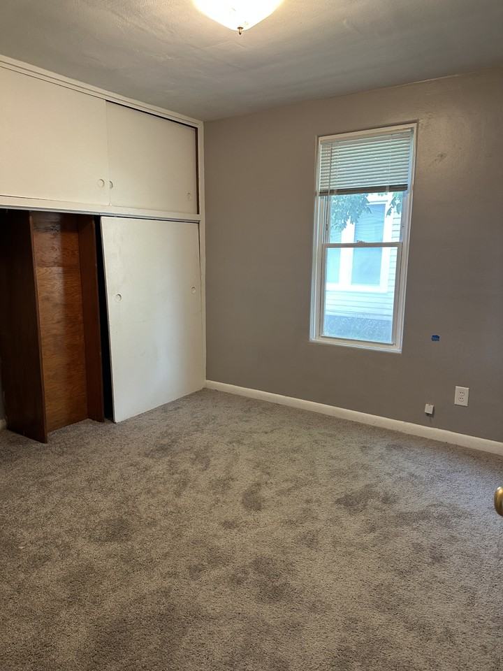 1544 Jiroch St #2 - Photo 6 of 7